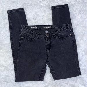 RED BLUE DENIM Mid Rise Black Denim Skinny Jeans Juniors 7/8